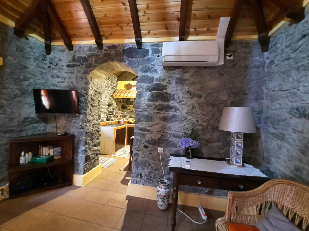 Casa Rosa Villa Camacha  Exteriör bild
